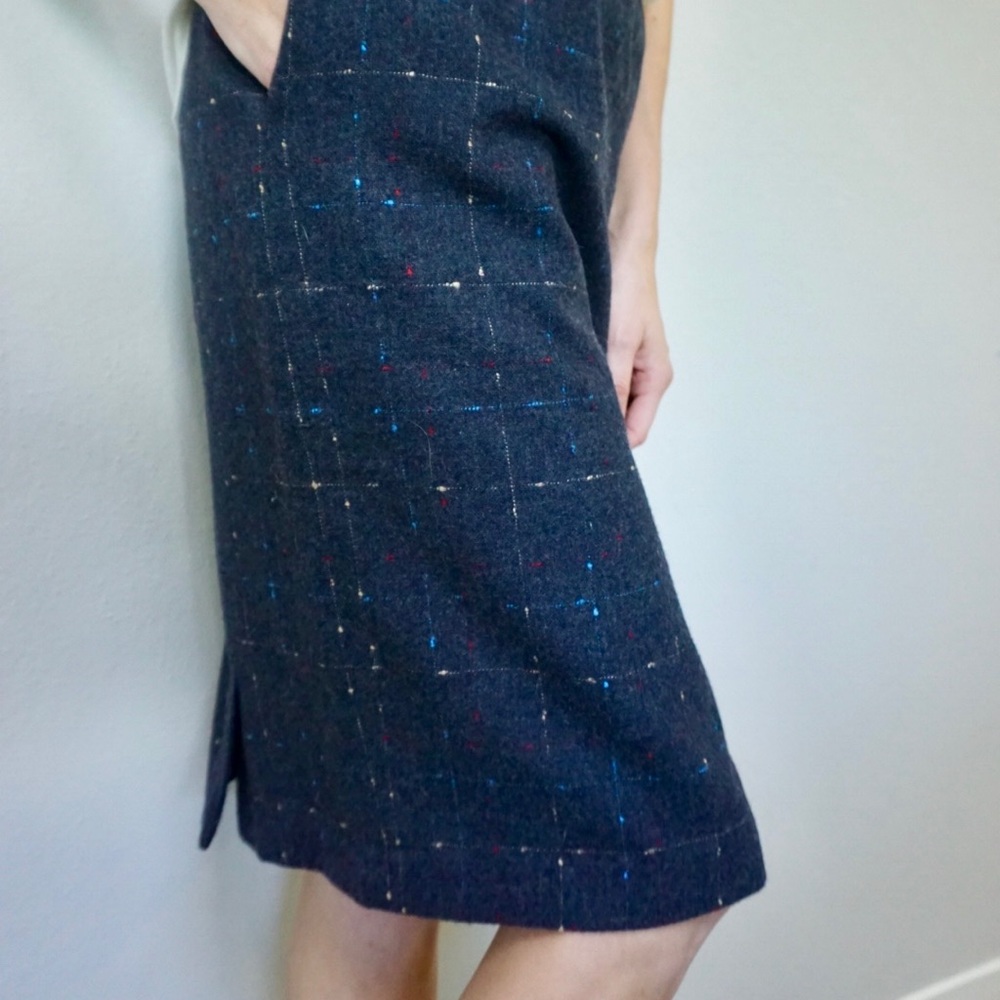 Navy Tahari Pencil Skirt Windowpane Knit Pattern